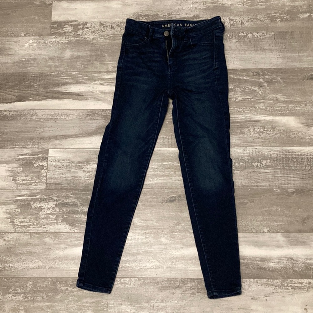 AMERICAN EAGLE JEANS!!!